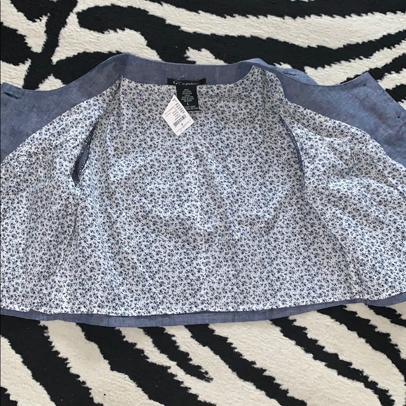 Cropped Top - Picture 3 of 5